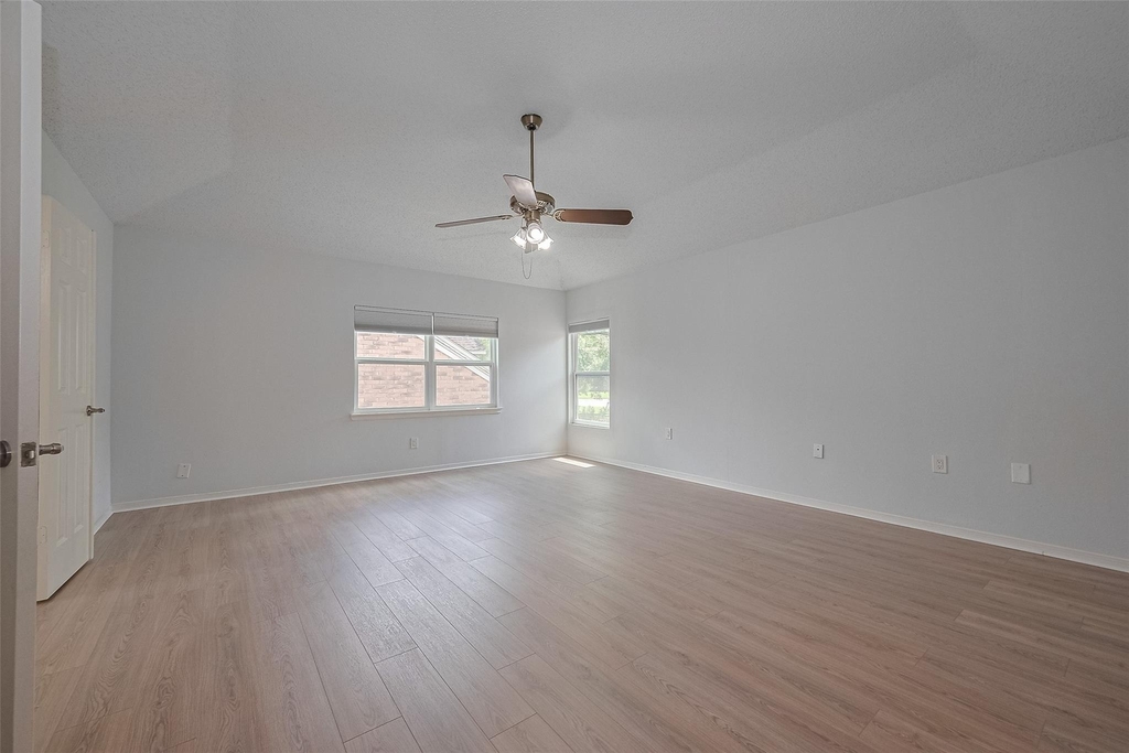 3131 Double Lake Drive - Photo 31