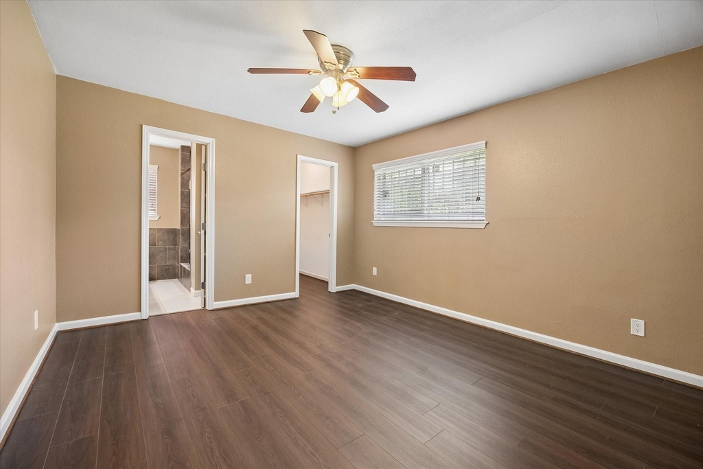 12015 Sea Shore Drive - Photo 3