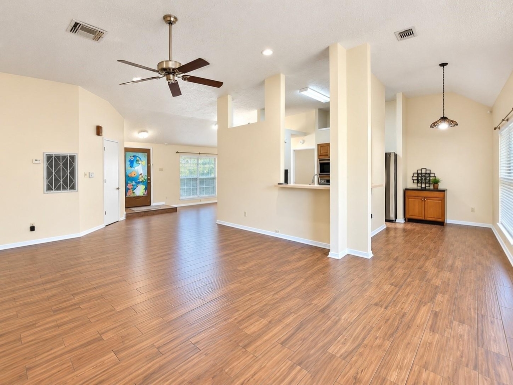 16802 Carbridge Drive - Photo 7