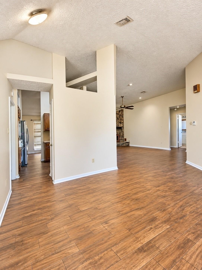 16802 Carbridge Drive - Photo 9