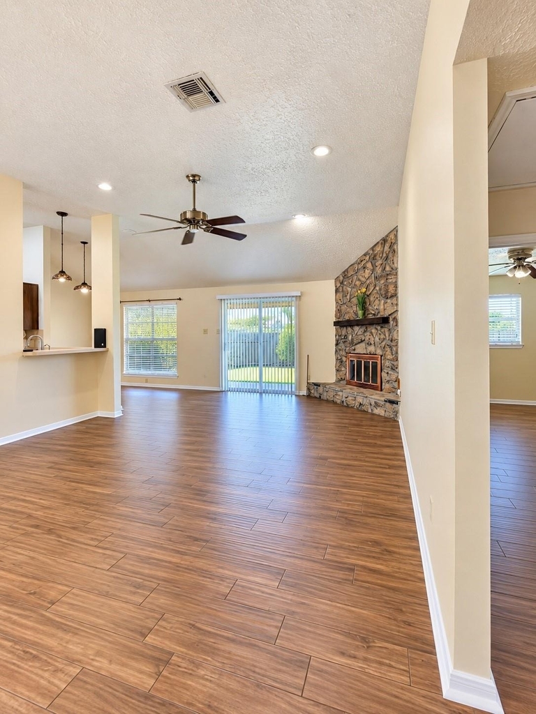 16802 Carbridge Drive - Photo 5