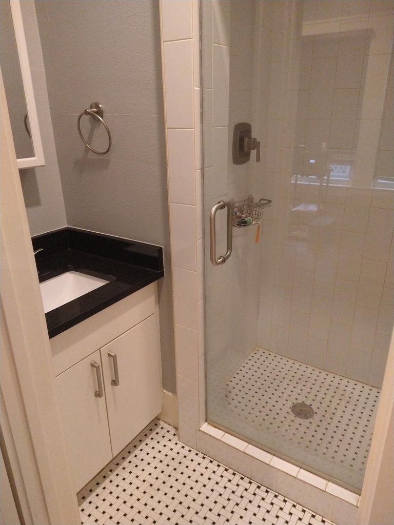 5237 Mulford Street - Photo 7