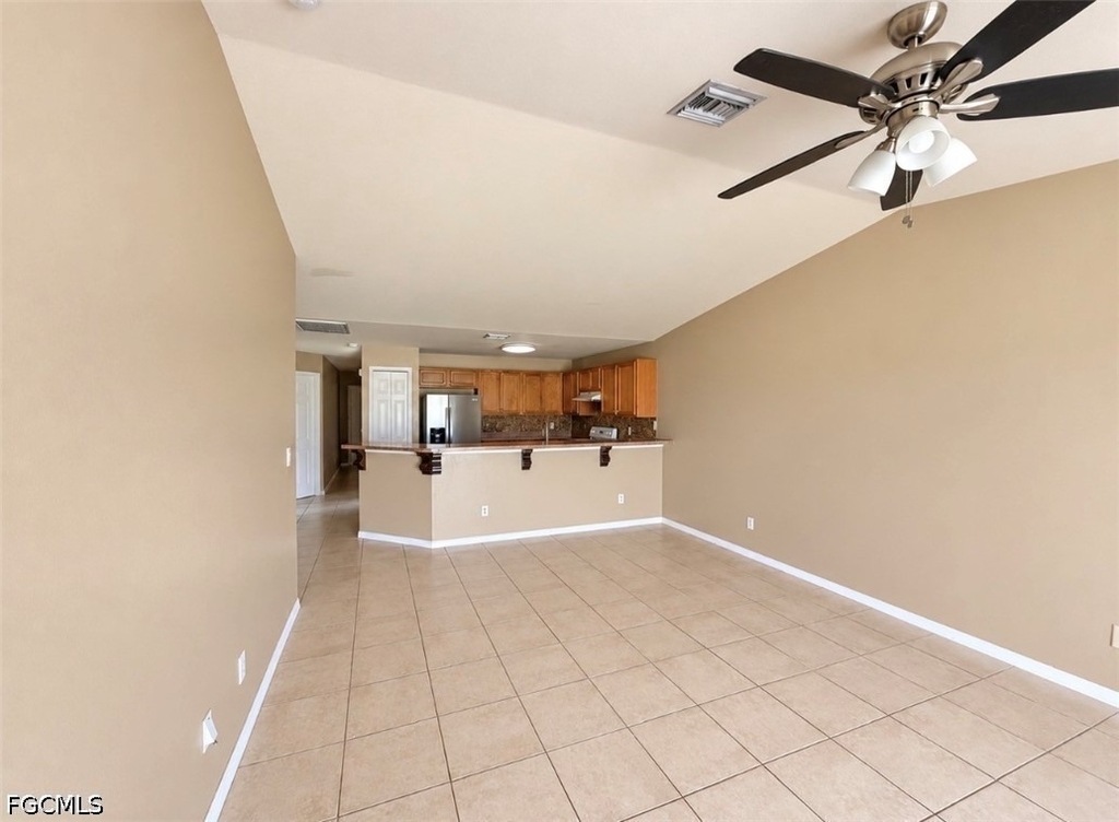 822 Diplomat Parkway E - Photo 4