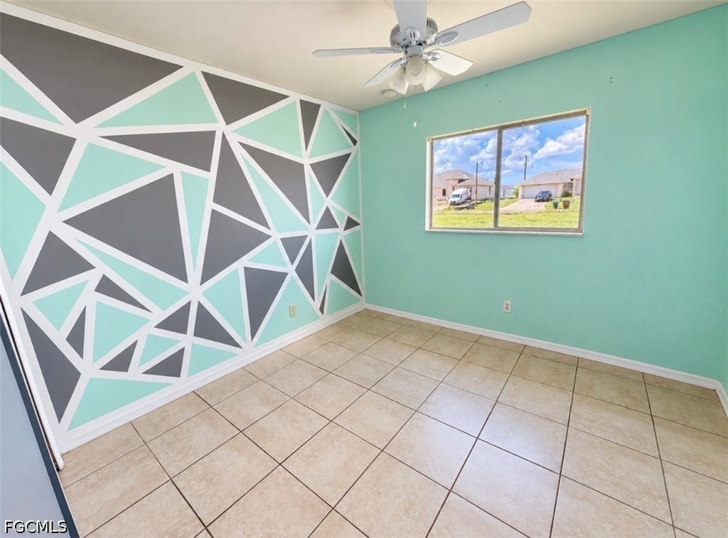 822 Diplomat Parkway E - Photo 9