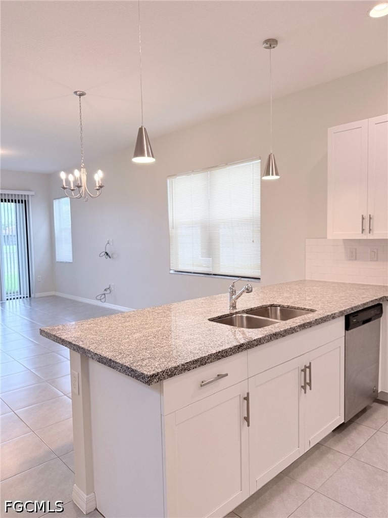5489 Soria Avenue - Photo 3