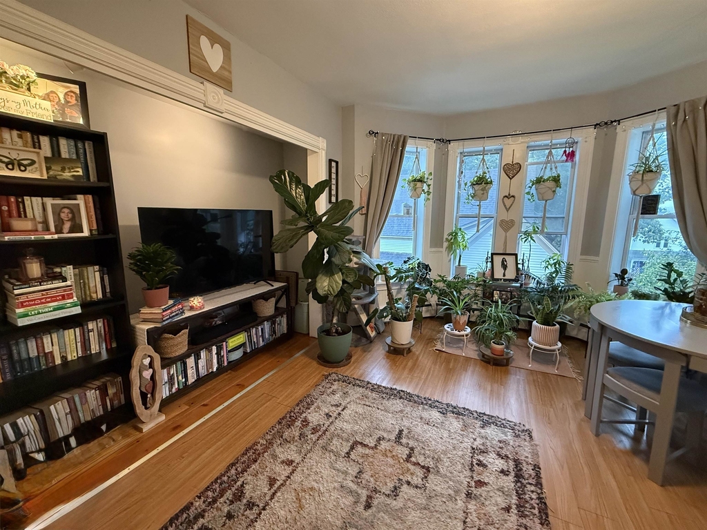 13 Arch - Photo 3