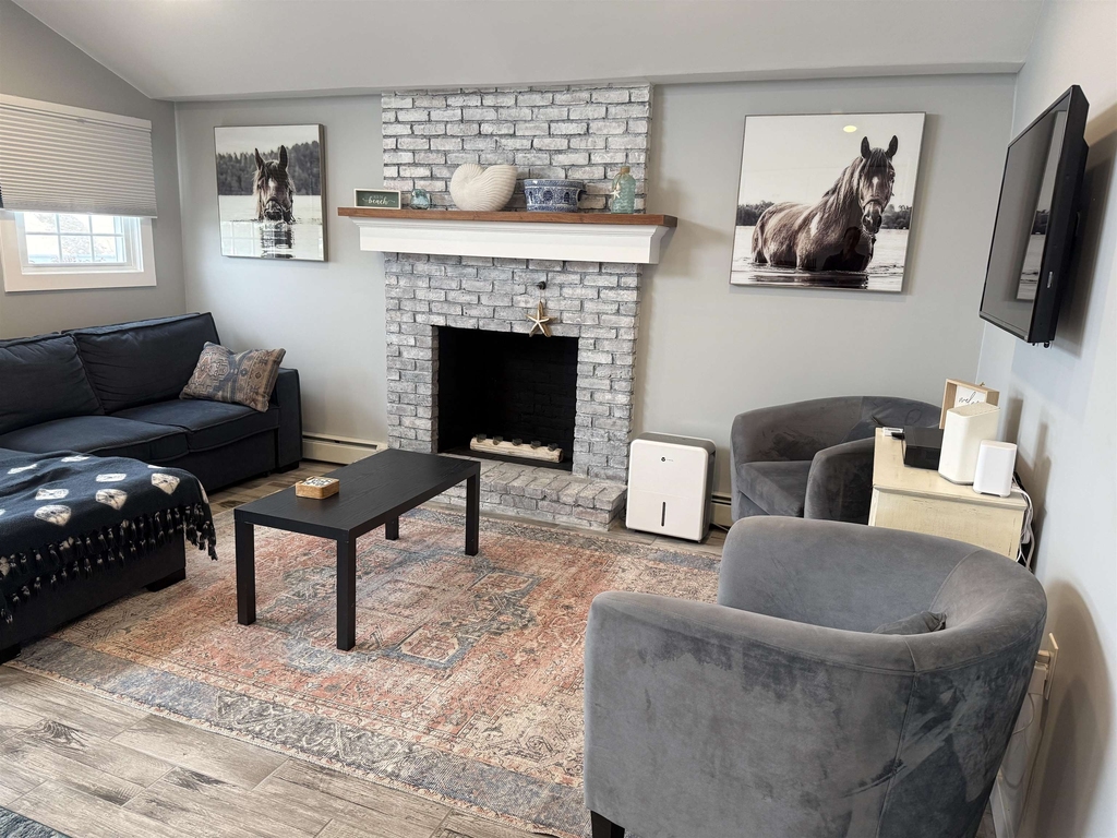 294a Portsmouth - Photo 4