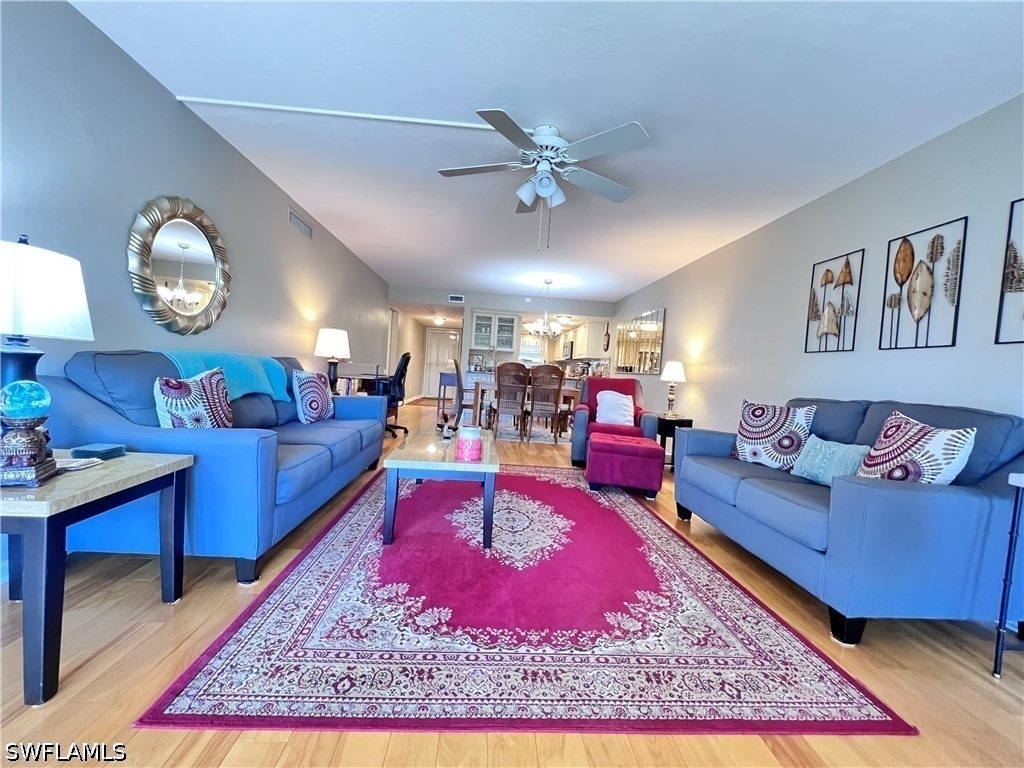 332 Charlemagne Boulevard - Photo 6