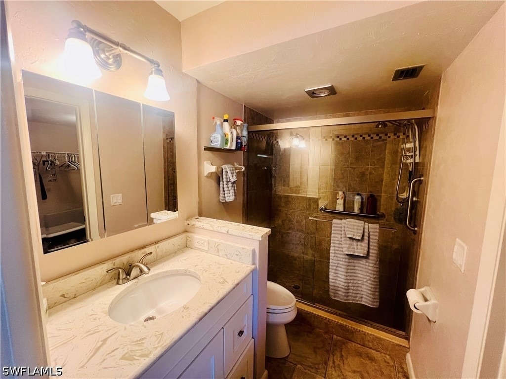 332 Charlemagne Boulevard - Photo 9