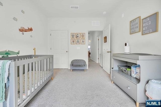 81 Sequoia - Photo 15
