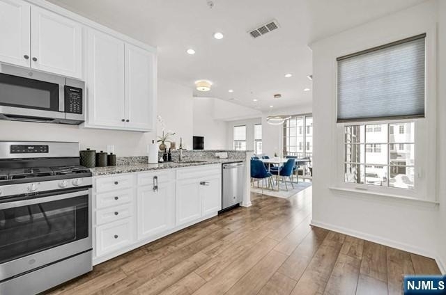 81 Sequoia - Photo 8