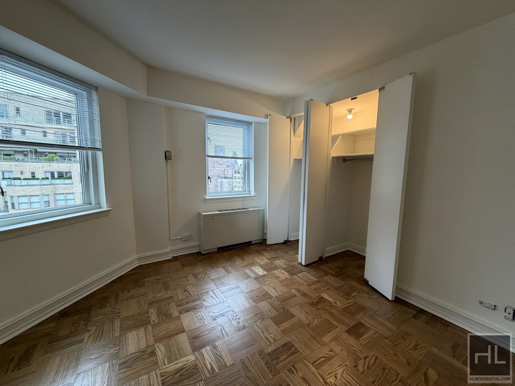 East 71st Street - Photo 6
