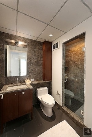 East 59 Street - Photo 8