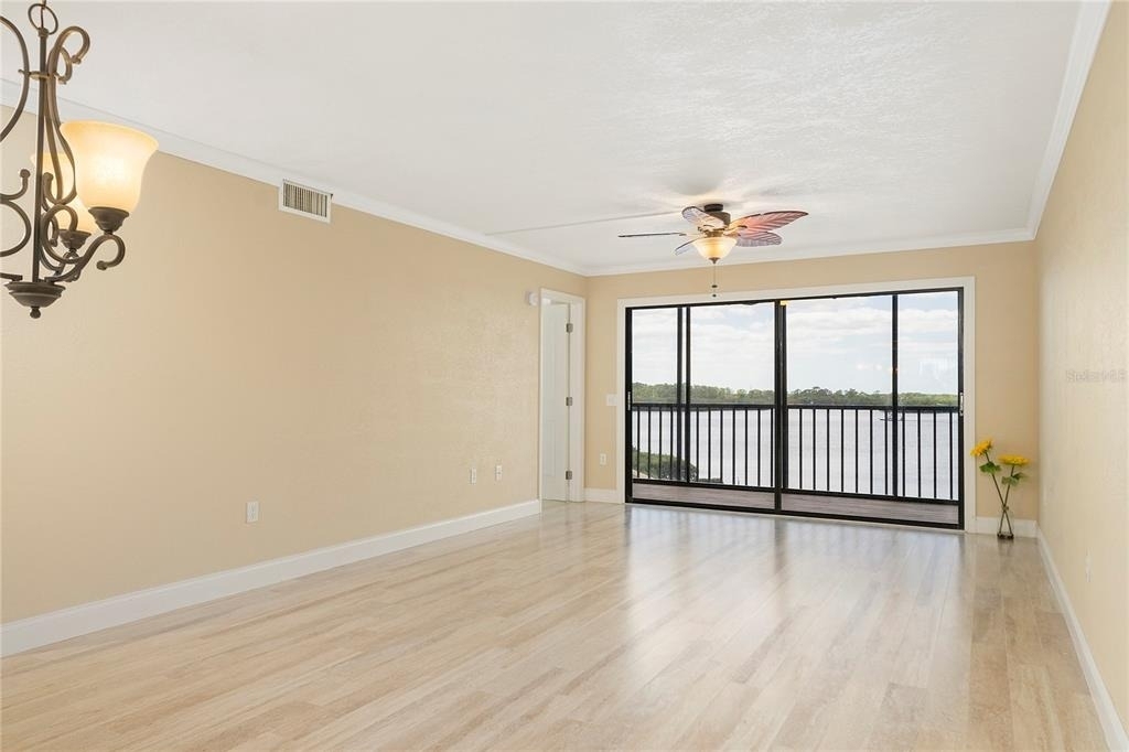 4650 Bay Boulevard - Photo 12