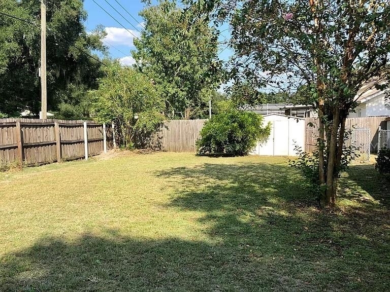 440 Berwick Circle - Photo 14