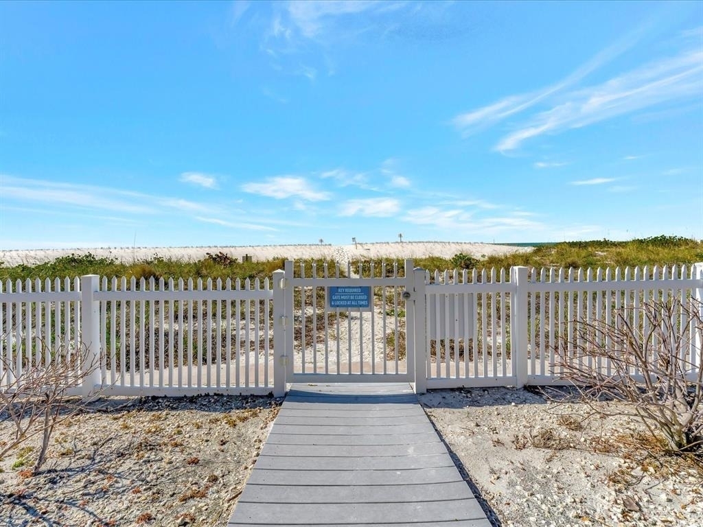 1582 Gulf Boulevard - Photo 13