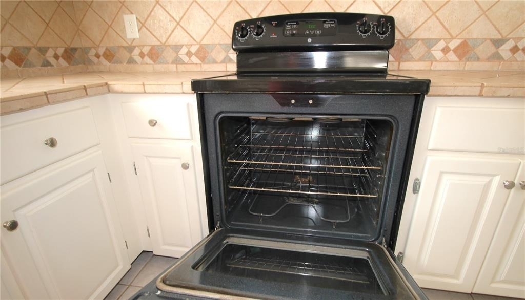 390 S Woodlands Drive - Photo 23