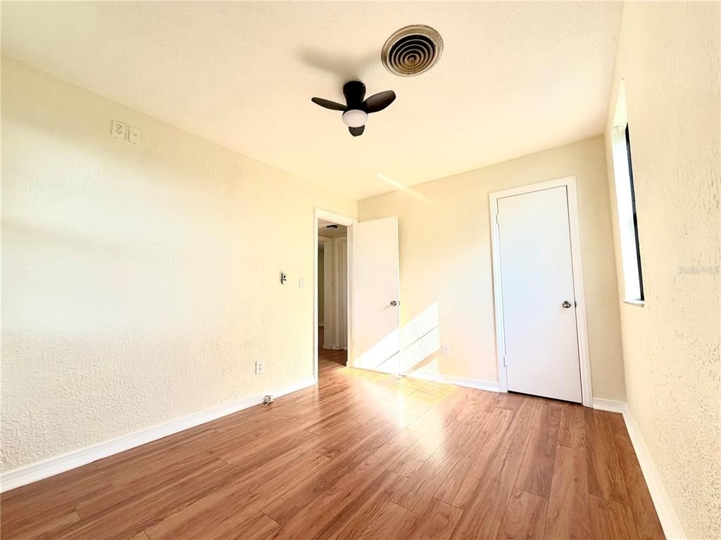 916 W Orient Street - Photo 11