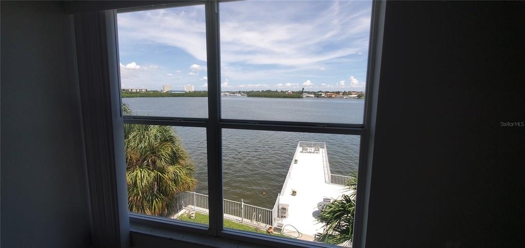 1859 Shore Drive S - Photo 6