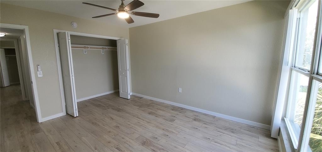 1859 Shore Drive S - Photo 9