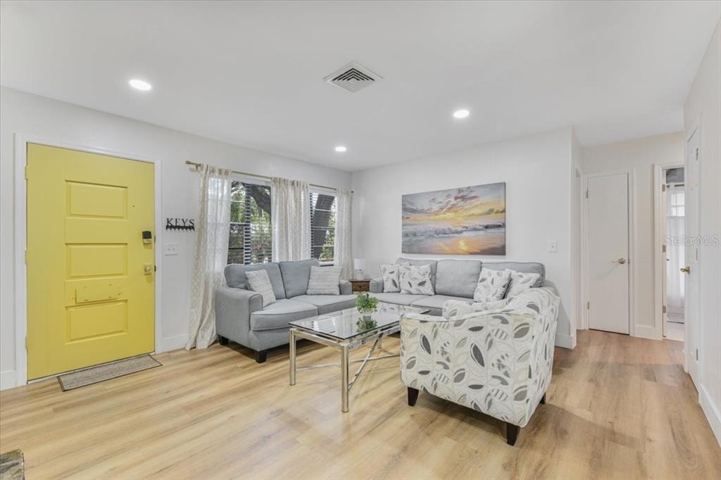 1003 Engman Street - Photo 3