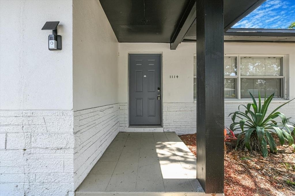 1114 La Salle Street - Photo 1