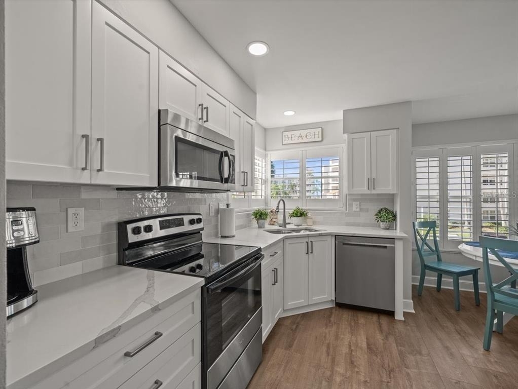 5900 Bahia Del Mar Circle - Photo 5
