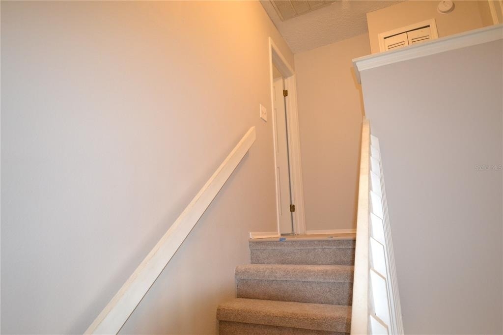 3379 Fox Hunt Drive - Photo 3
