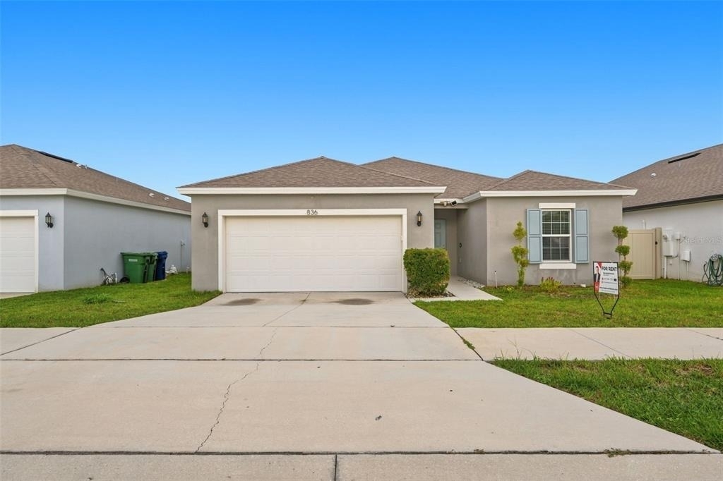 836 Cambridge Drive - Photo 0