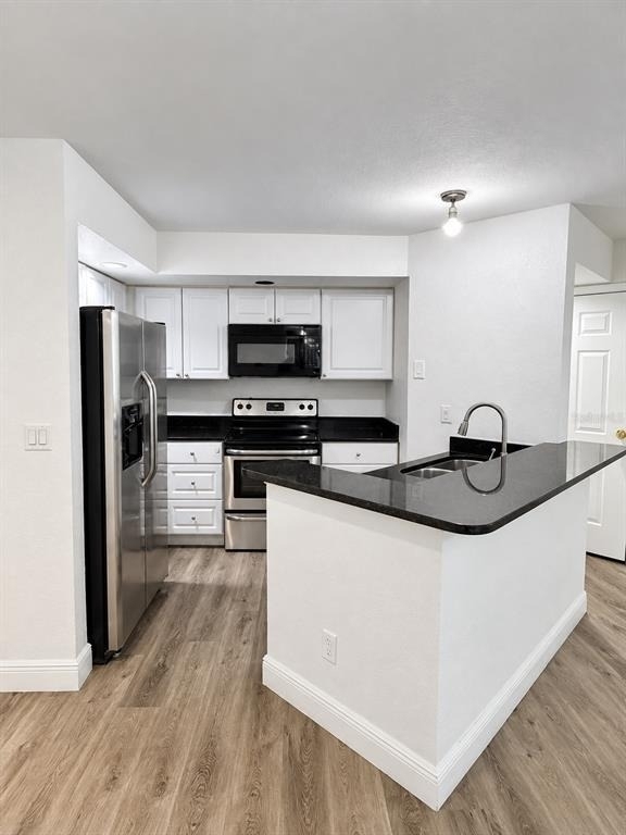 4572 Commander Drive - Photo 1