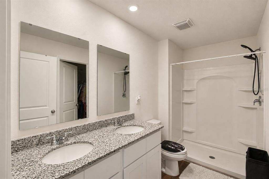 1201 Chester Avenue - Photo 21