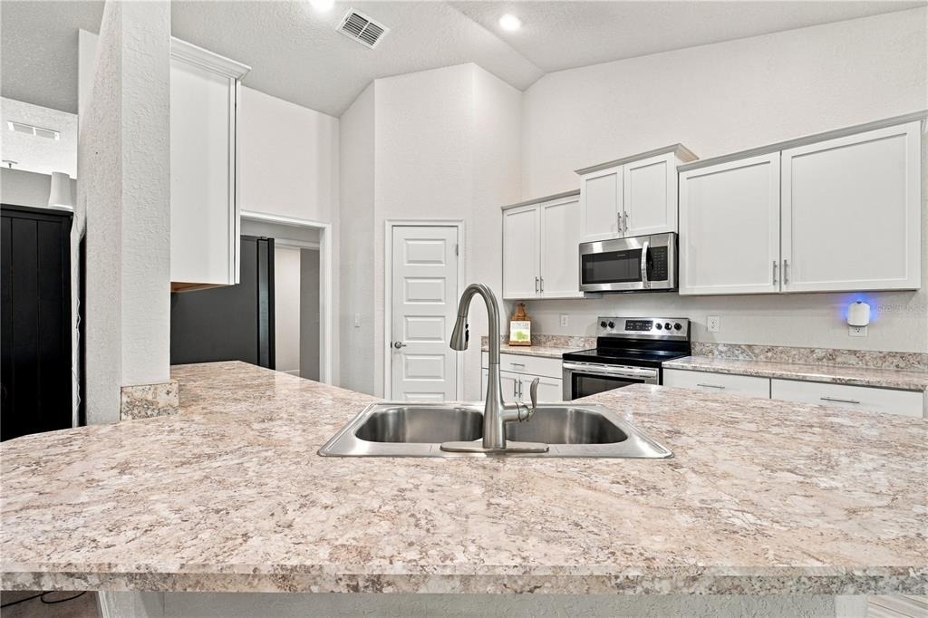 6644 Sw 179th Court Road - Photo 10