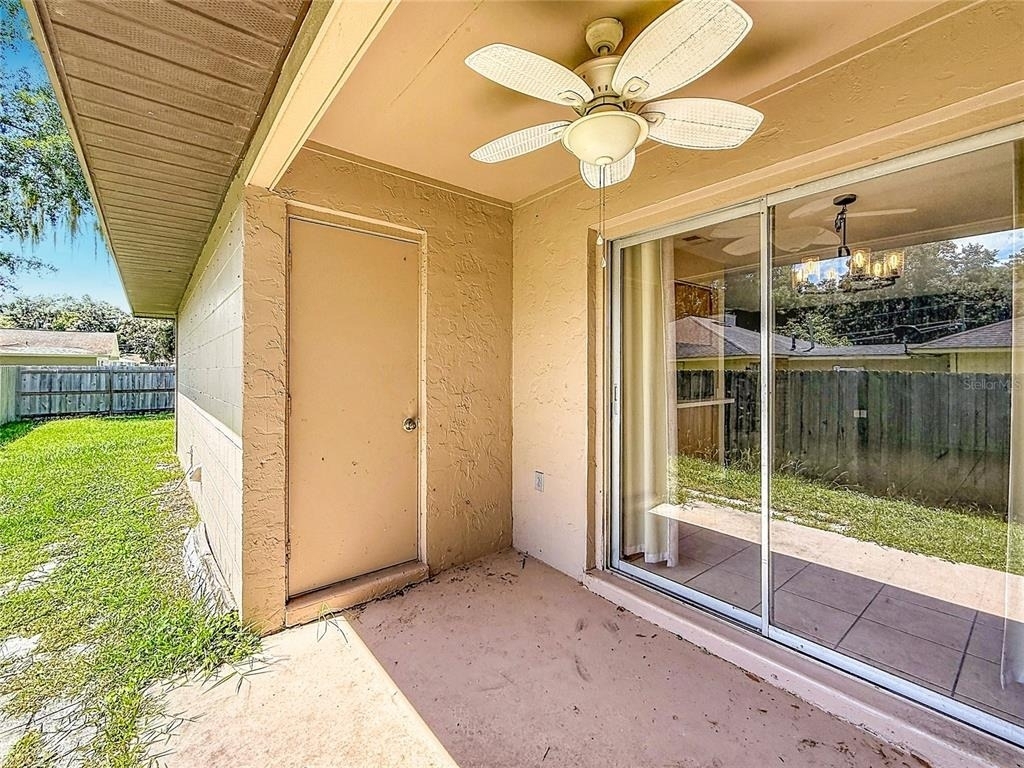 4050 Se 20th Court - Photo 25