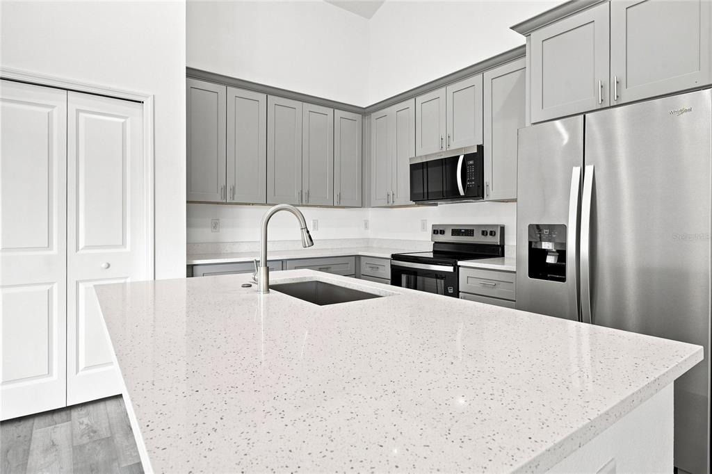 16337 Sw 17th Terrace Road - Photo 4