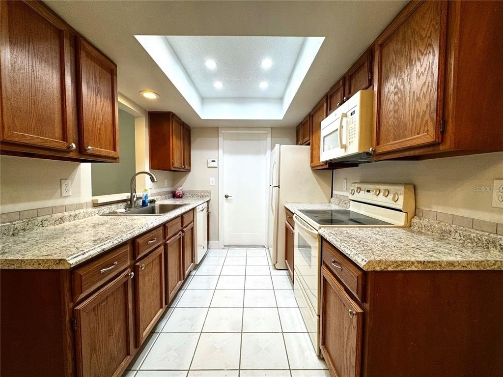 3217 Royal Street - Photo 4