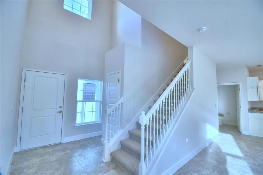 906 Sofia Lane - Photo 3