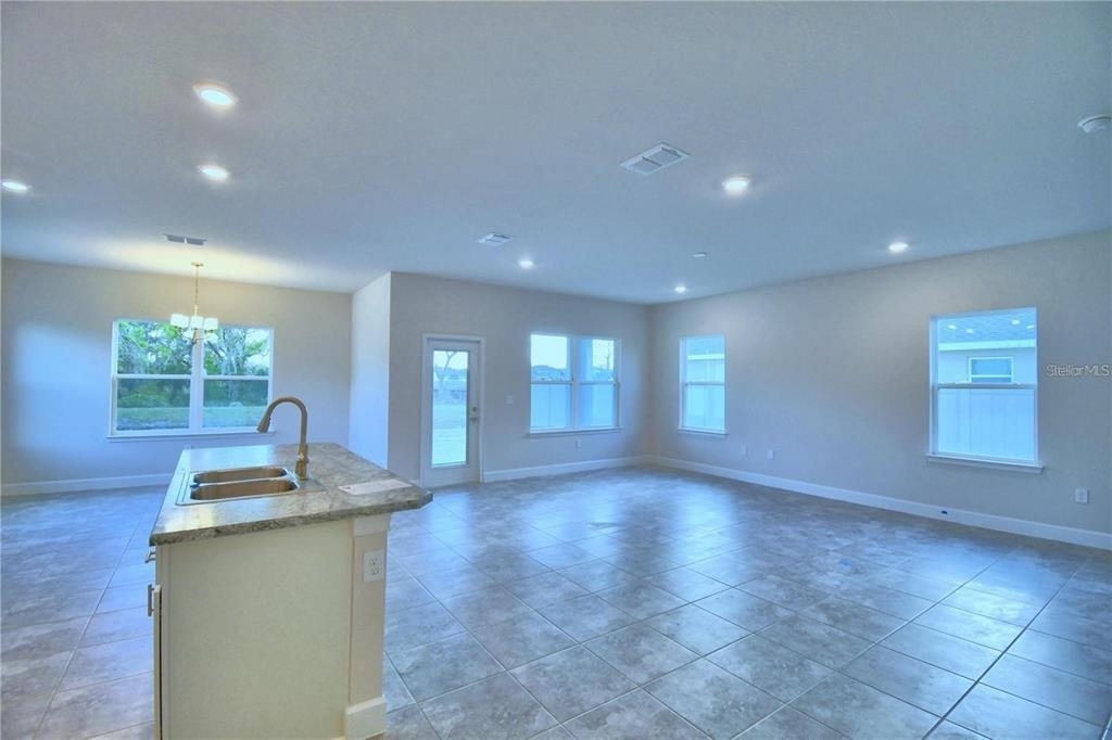 906 Sofia Lane - Photo 12