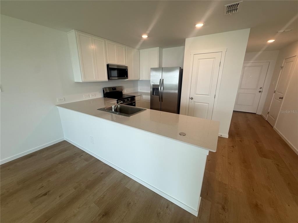 1562 Plank Place - Photo 5
