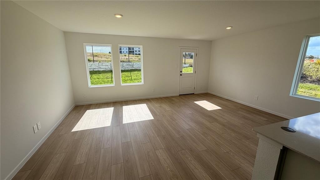 806 Lynx St - Photo 13