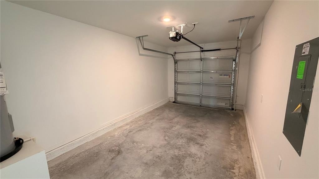 806 Lynx St - Photo 8