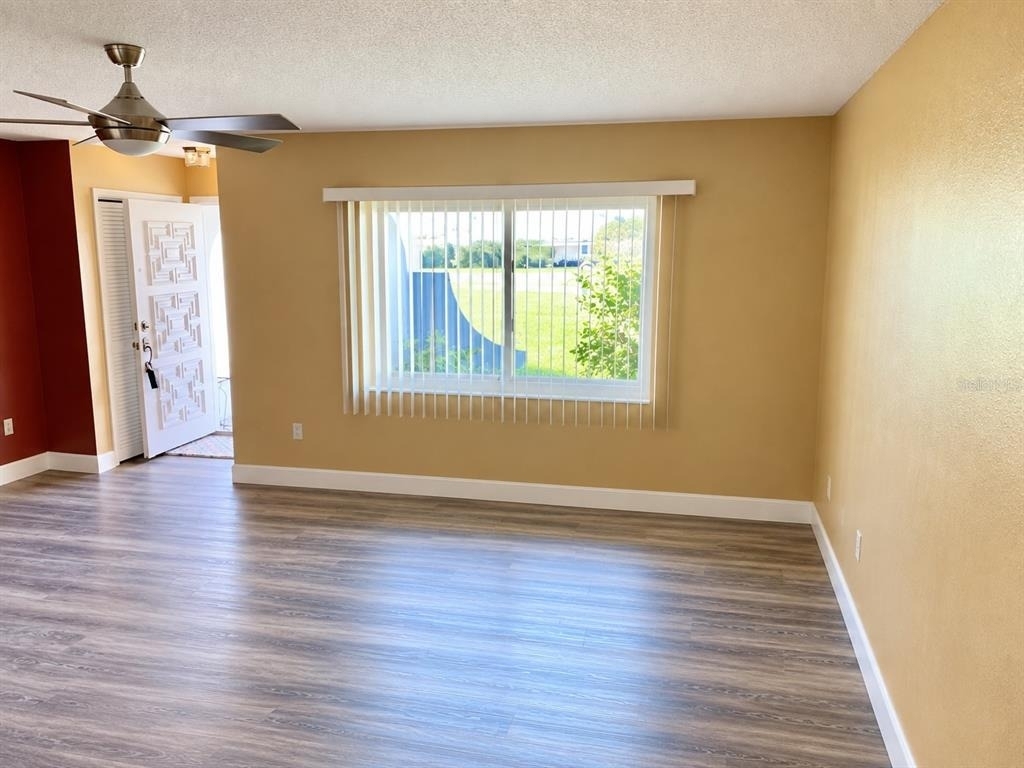 23226 Midway Boulevard - Photo 3