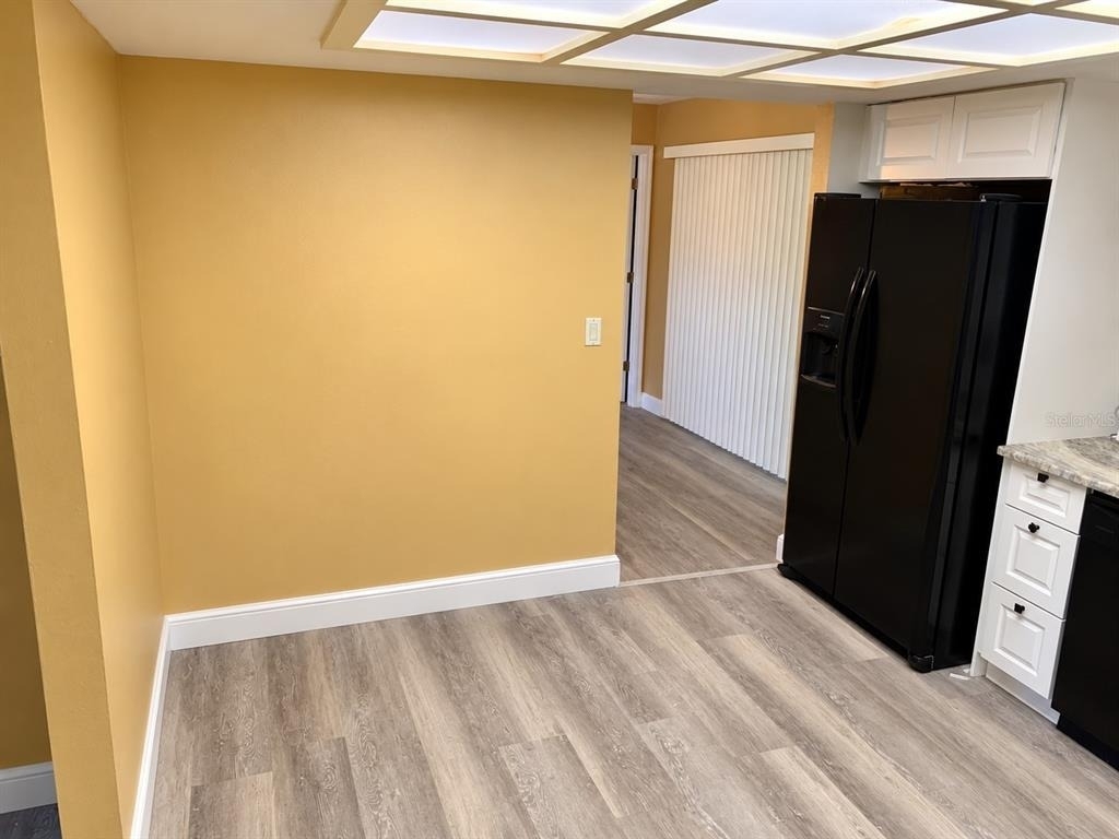23226 Midway Boulevard - Photo 7