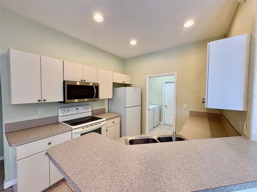 5063 Sister Terrace - Photo 8