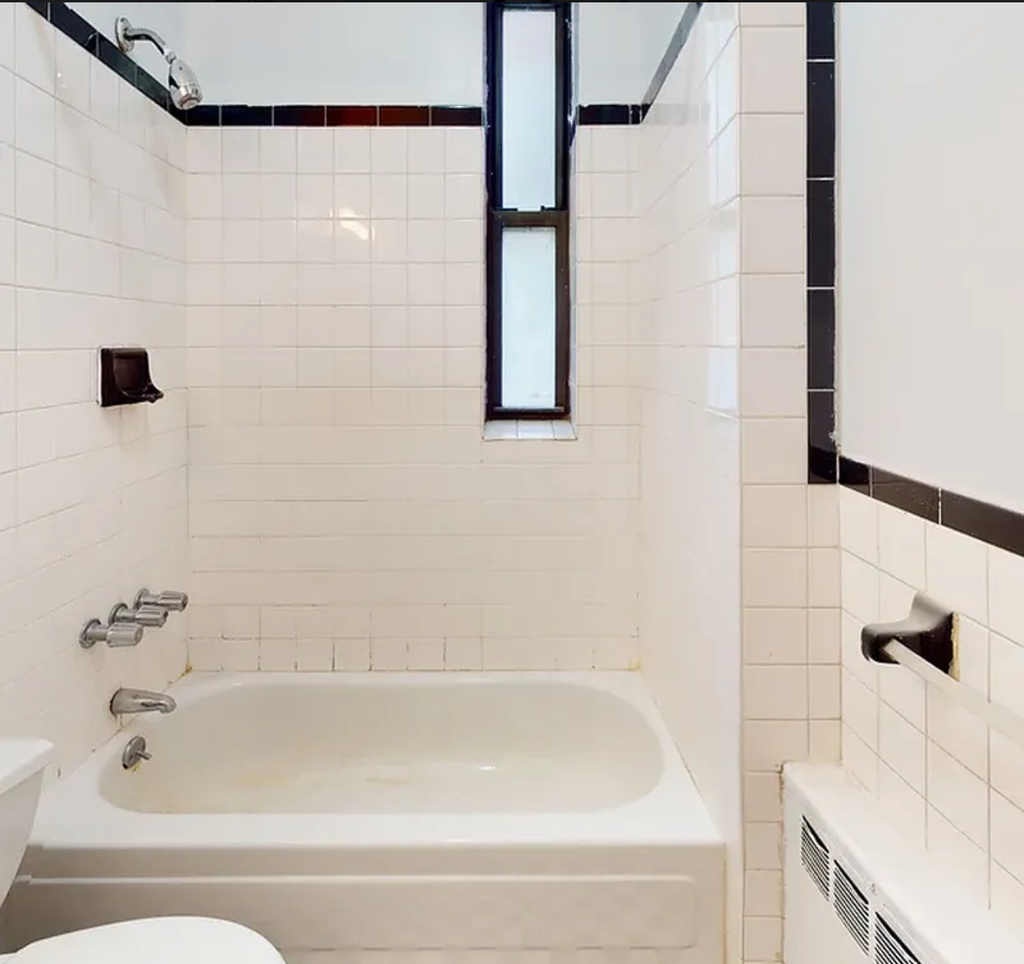 East 73rd Street - Photo 6