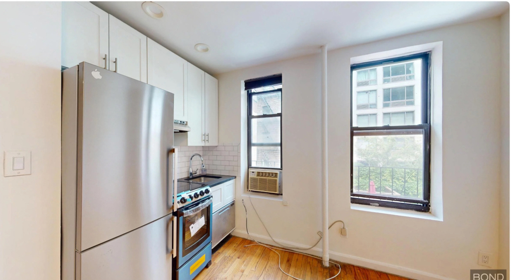 East 24th Street - Photo 0
