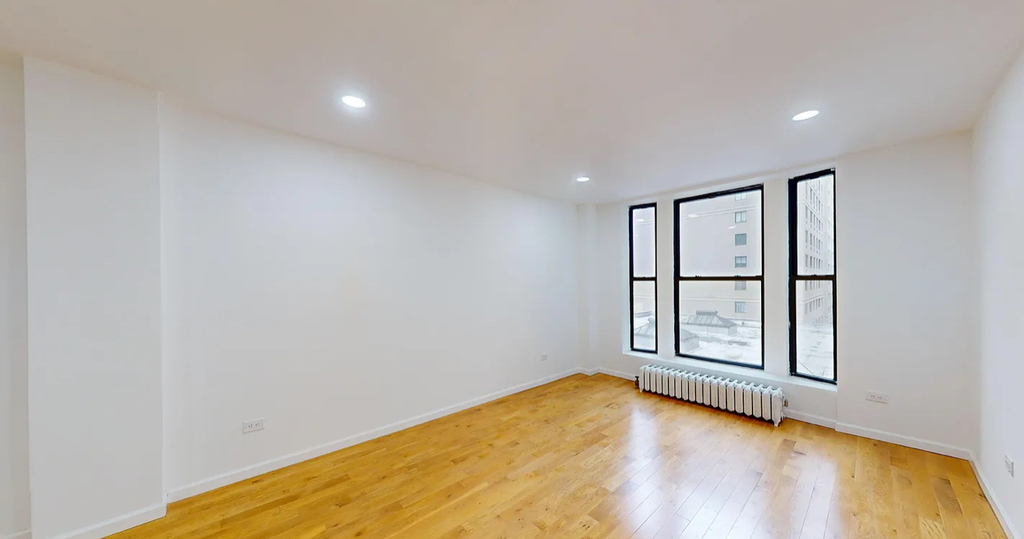 West 96th street  - Photo 3