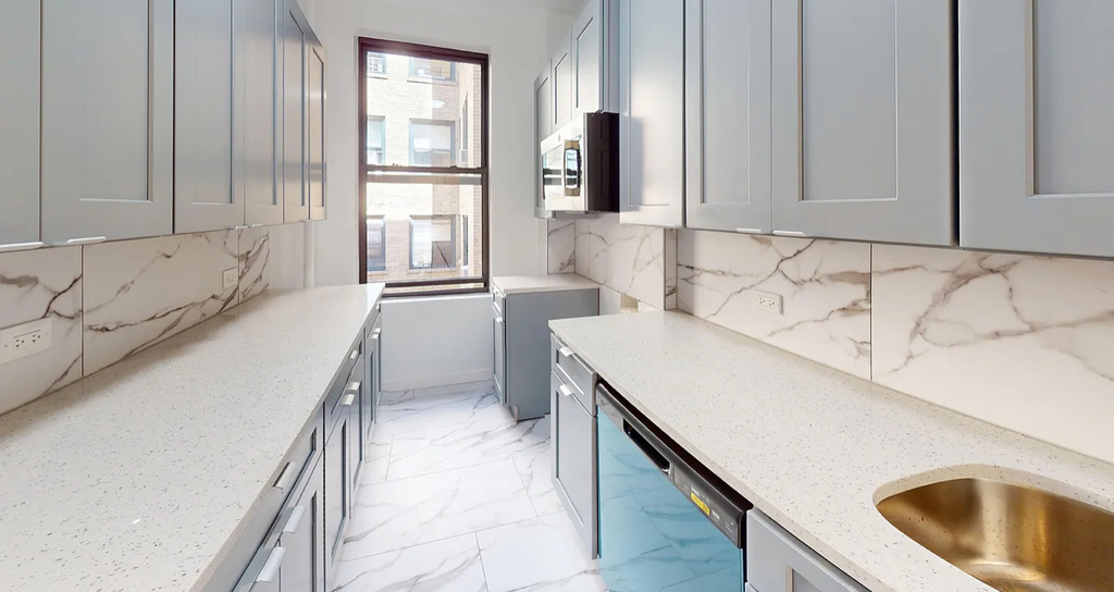 West 96th street  - Photo 11