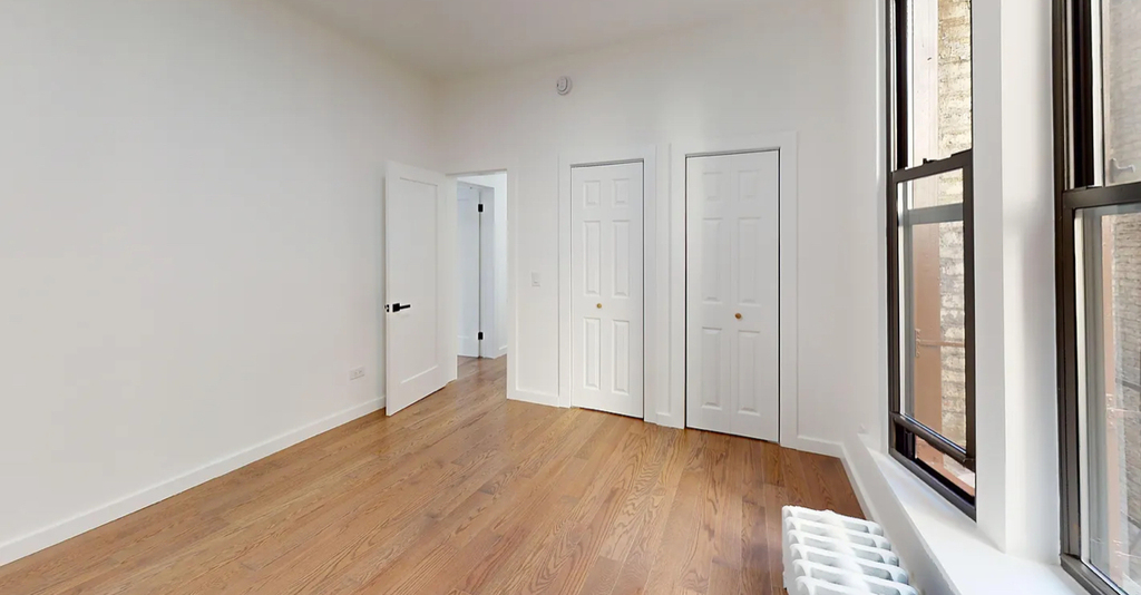 West 96th street  - Photo 8