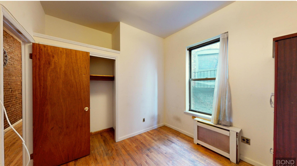 West 92nd Street - Photo 5