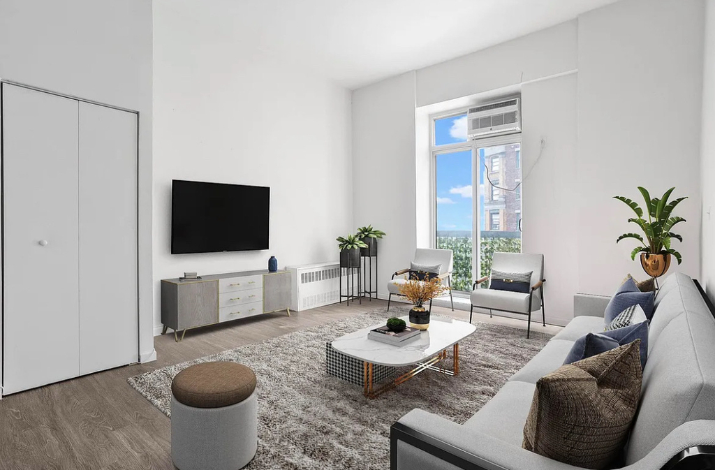 88 Fulton Street - Photo 0